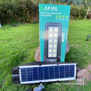 Reflector Solar  300W para vía publica- Cafini°- ( Contra entrega solo LIMA)